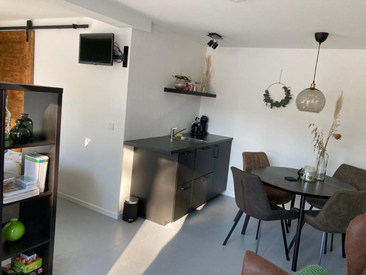 B&B 'T Onderkomen 't Harde 外观 照片