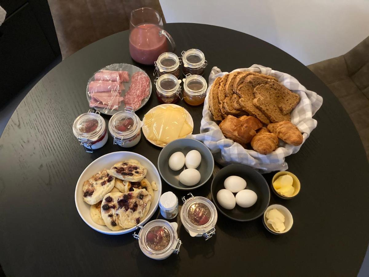 B&B 'T Onderkomen 't Harde 外观 照片