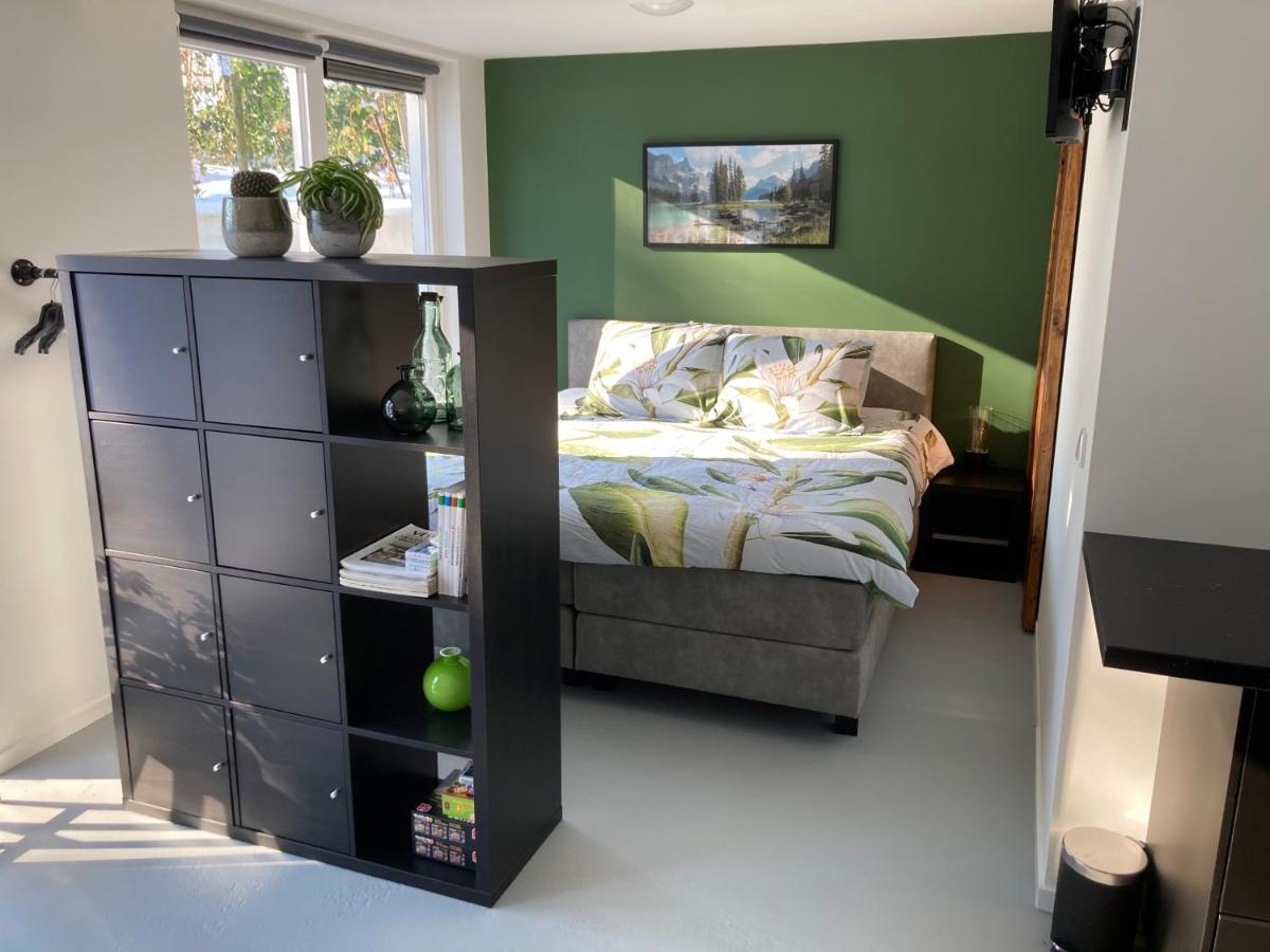 B&B 'T Onderkomen 't Harde 外观 照片